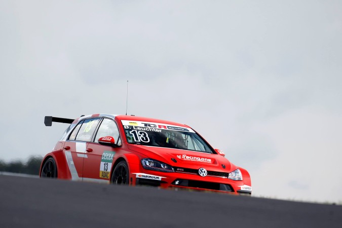 TCR Racing One 2016 3